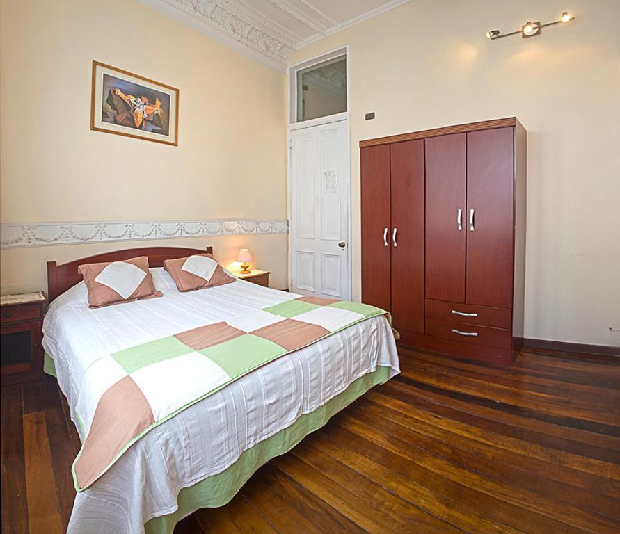 Hostal Paseo Valle Vina del Mar Bilik gambar